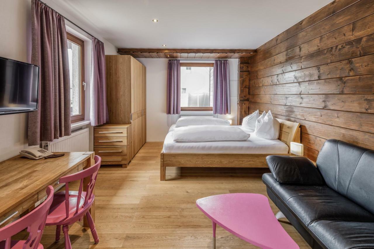 Hotel Daneu Nueziders Екстер'єр фото